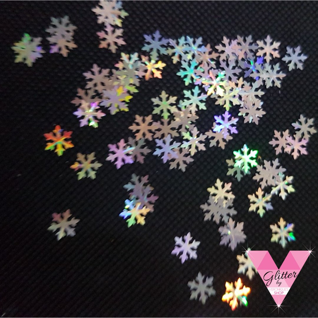 8mm Snow Flakes Silver